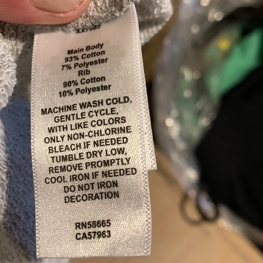 NWOT cute sweater - Picture 5 of 5